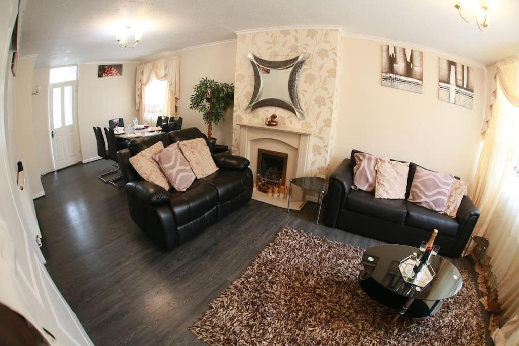 Luxurious Bedworth Exhall, House Villa Exterior photo